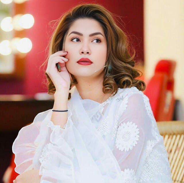 Escort Girl Ishita
